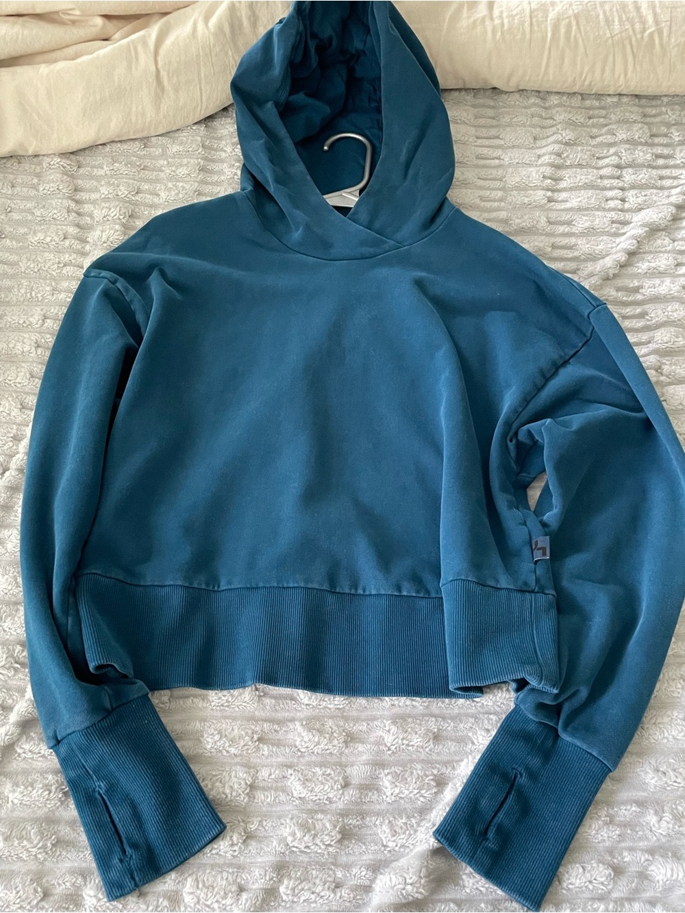JoyLab Teal Cropped Hoodie with Extended Cuffs